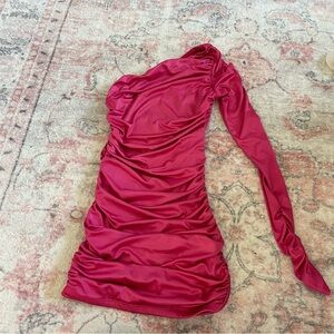 Elegant One-Shoulder Pink Dress